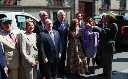 México debe hacer más contra narcotráfico y migración, dijeron congresistas de EU a AMLO en Palacio Nacional