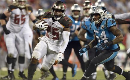 Buccaneers se imponen ante Panthers