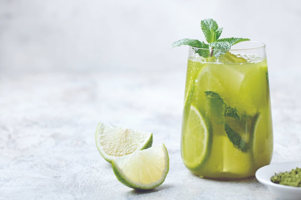 Descubre cuáles son las mejores bebidas saludables para mantener una buena hidratación. Foto: istockphoto