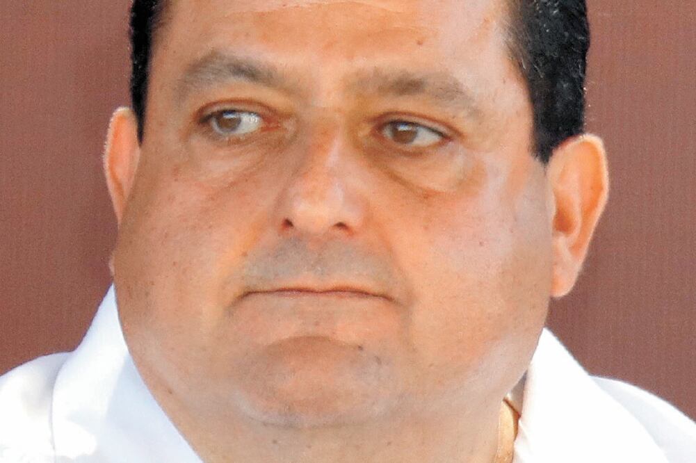 Góber de BCS se aferra a pagar menos impuestos 