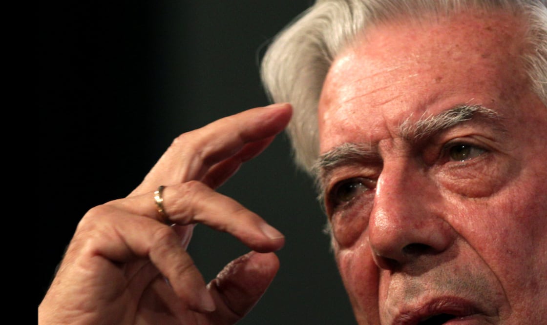 Mario Vargas Llosa (1936 - 2025), escritor peruano.
Foto: EFE / Mauricio Dueñas Castañeda, archivo