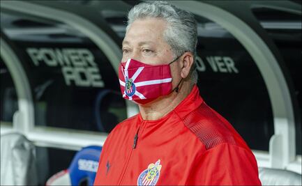 Víctor Manuel Vucetich deja de ser el entrenador de las Chivas 
