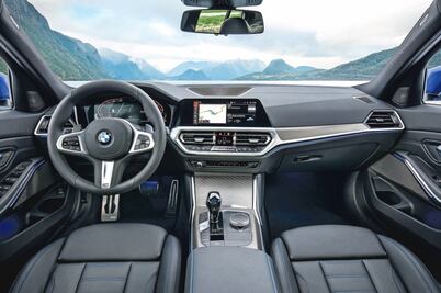 La Serie 3 de BMW estrena asistente y refuerza seguridad