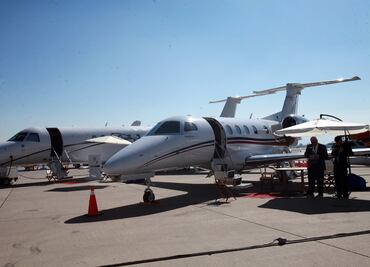 Pilotos y sobrecargos exigen sacar cabotaje de reforma a aviación civil; abriría la puerta a cabotaje marítimo, advierten