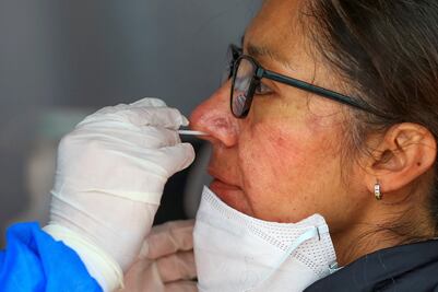 Crean prueba ultrarrápida de Covid, con resultados tipo PCR en menos de 4 minutos 