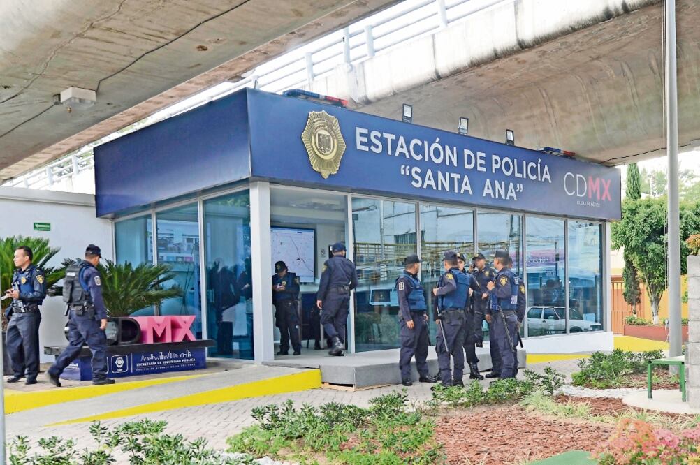 Las estaciones de policía tienen módulo de atención ciudadana, área de patrullas, equipo de radiocomunicación y espacios administrativos, entre otros. Foto: ARCHIVO EL UNIVERSAL