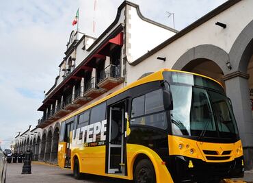 Empresa salda deuda de impuestos con autobús en Tultepec