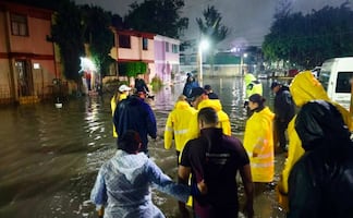 GN y Defensa realizan recorridos en Los Reyes Ixtacala tras lluvias; incrementa nivel de agua en Unidad Habitacional Gustavo Baz