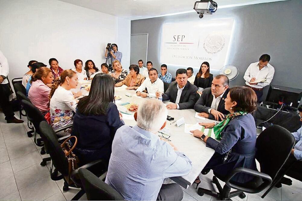 En Jojutla, la zona con más afectaciones, se entregaron 15 mil 801 tarjetas bancarias de Bansefi, de las cuales 6 mil 104 son de daño total, dijo la funcionaria (ESPECIAL)