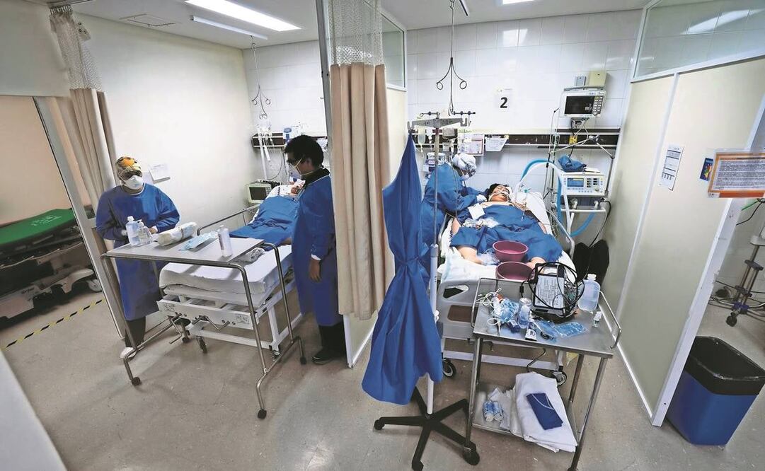 De acuerdo con empresas de seguros, la pandemia de Covid-19 elevó la contrata- ción de póli- zas de gastos médicos.