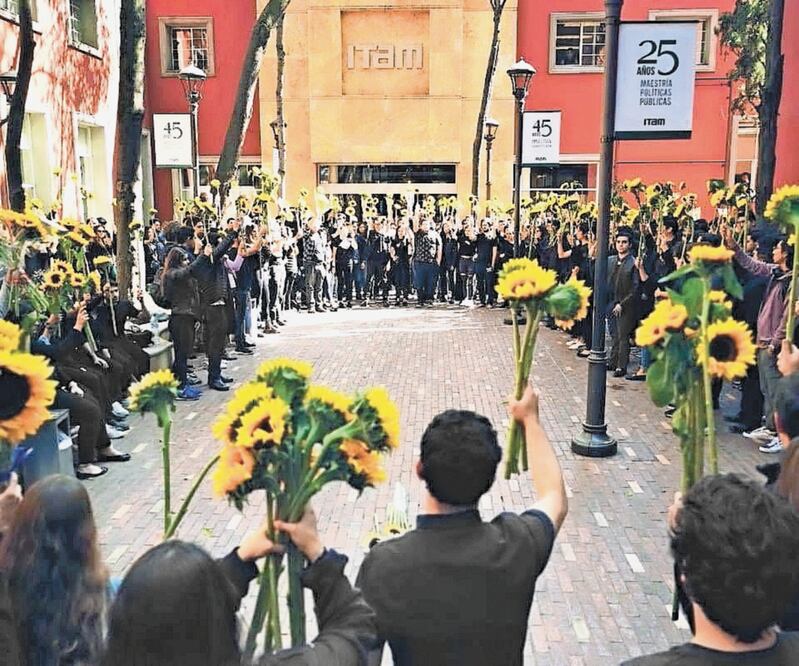 Los trending topics se dieron tras el suicidio de Fernanda Michua, estudiante del ITAM. Foto: ARCHIVO EL UNIVERSAL