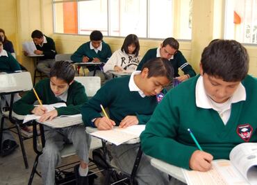 Asocian estudiar con un menor riesgo de enfermedad cardiaca