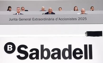 Banco Sabadell rechaza la OPA mejorada de su rival BBVA