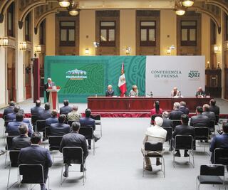 Sin el INE, AMLO y gobernadores pactan respetar los comicios