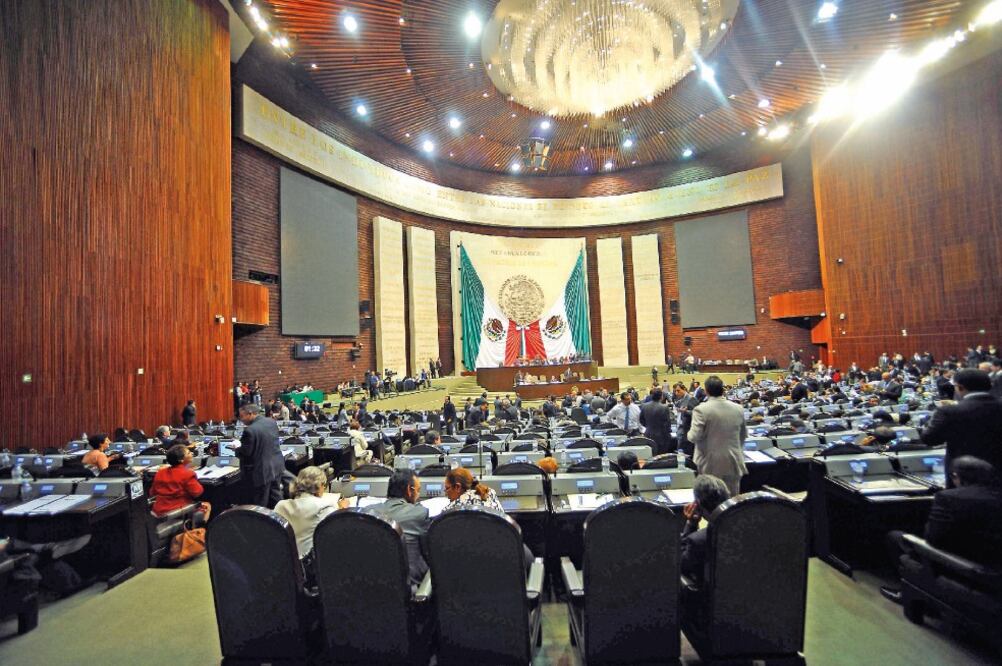 Al menos 12 diputados federales de distintas fracciones parlamentarias aspiran a ser candidatos en los procesos electorales del próximo año (ARCHIVO. EL UNIVERSAL)
