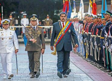 Maduro revela “complot” y exige lealtad a los militares