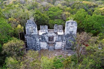Viaje a Río Bec, la ciudad de las residencias mayas
