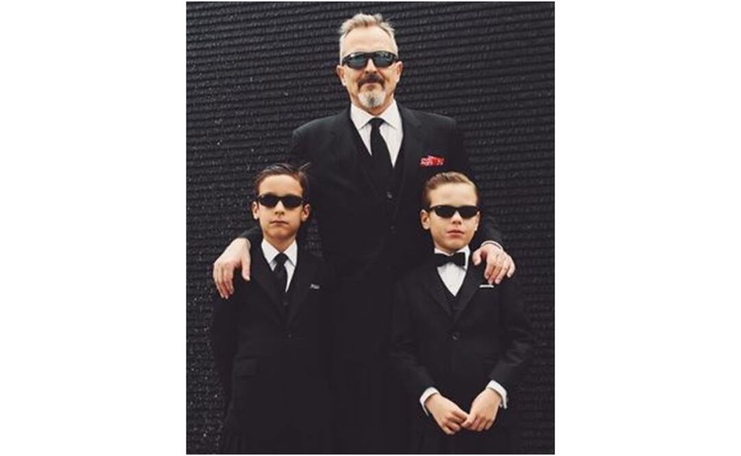 Miguel Bosé y expareja llegan a acuerdo para el cuidado de sus cuatro hijos