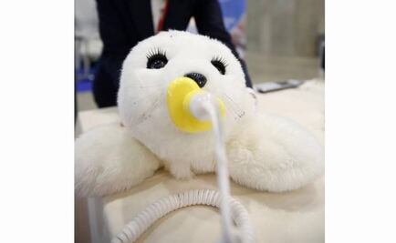 Nuka, la foca robot que mejora la salud