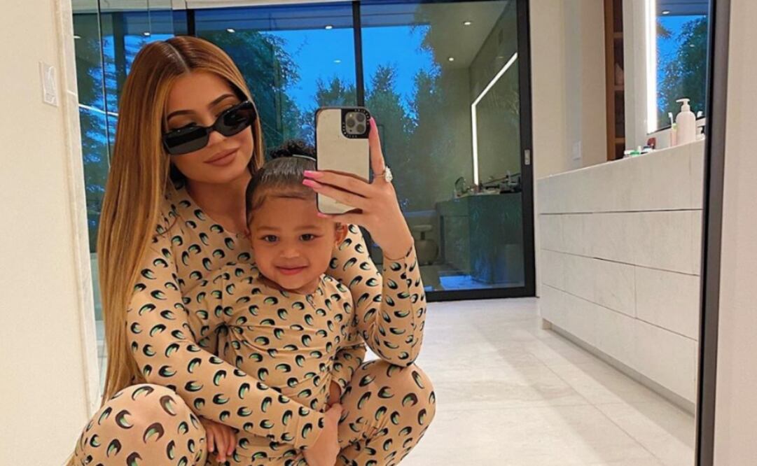 Kylie Jenner dona 1 millón de dólares a hospitales de los Ángeles