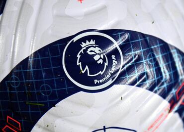 Estadios del Reino Unido podrán recibir un máximo de 10 mil aficionados a partir de mayo