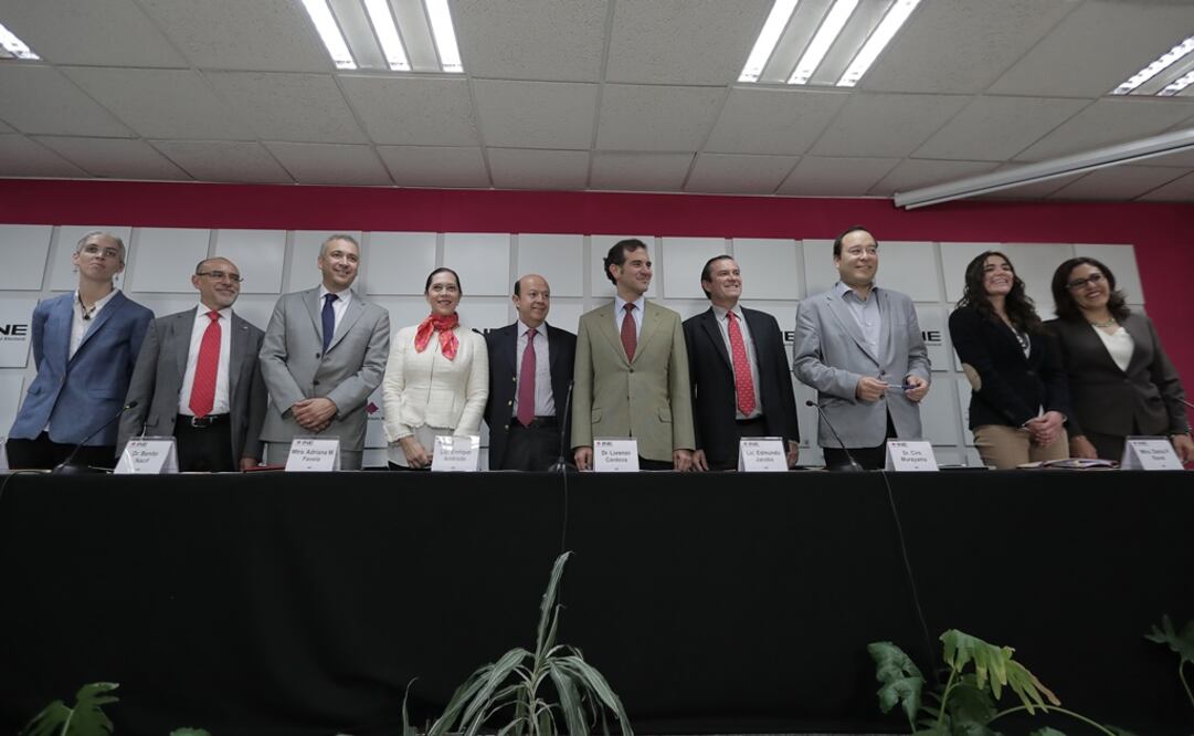 Las y los consejeros ofrecieron un mensaje a medios. / Alejandro Acosta EL UNIVERSAL