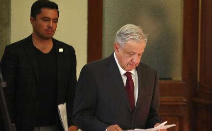 La Ayudantía es una pequeña escuela de formación y de aquí los recomendamos: AMLO