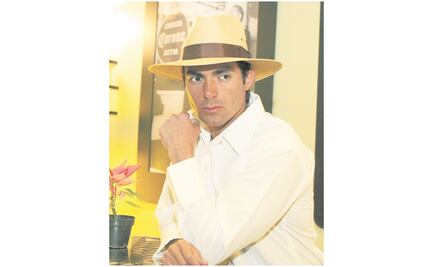 Ernesto D’Alessio se pone “papucho”