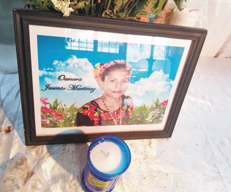 Osmara fue asesinada el 1 de diciembre, su pareja le dio un disparo en la cabeza cuando se encontraba en la calle, por lo que el hecho fue presenciado por vecinos; sus familiares temen que el homicida quede libre. ALBERTO LÓPEZ. EL UNIVERSAL