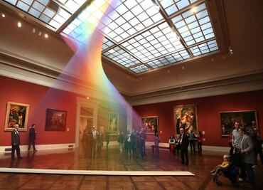 Arcoíris bajo techo