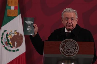 Guía ética de AMLO propone dar terapia psicológica a criminales y corruptos