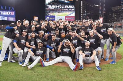 Dodgers quita lo bravo a Atlanta