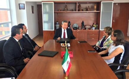 Firma STPS convenio para formalizar empleo