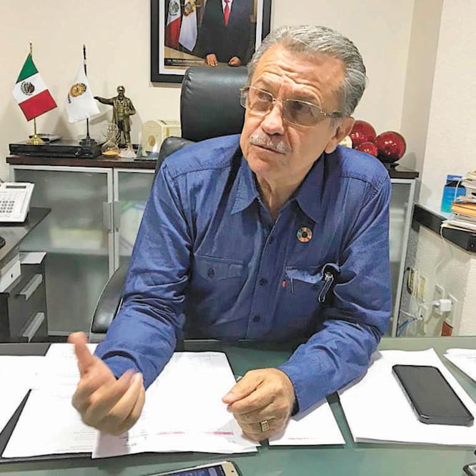 El titular de Salud dijo que las corrientes marinas limpian las playas. ESPECIAL