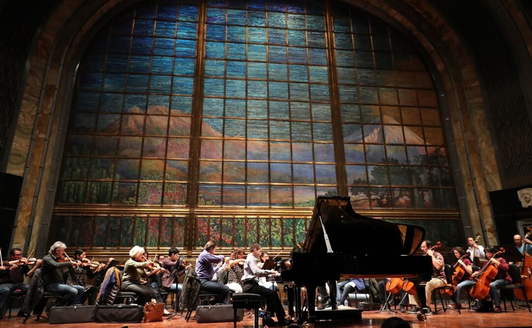 Ensayo de la Orquesta Sinfónica Nacional con el joven pianista Sergio Vargas. Foto: Archivo El Universal