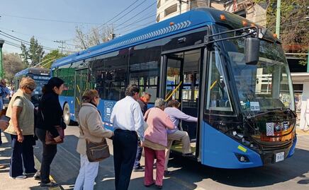 Vinculan a proceso a 4 servidoras públicas por enriquecimiento ilícito a costa del Servicio de Transporte Eléctrico