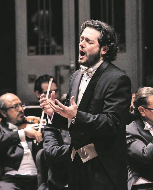 El tenor durante la gala (GERMÁN ESPINOSA. EL UNIVERSAL)