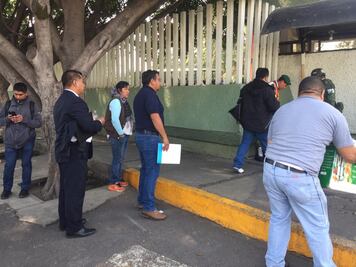 Convocatoria de AMLO para choferes ya suma a 60 interesados