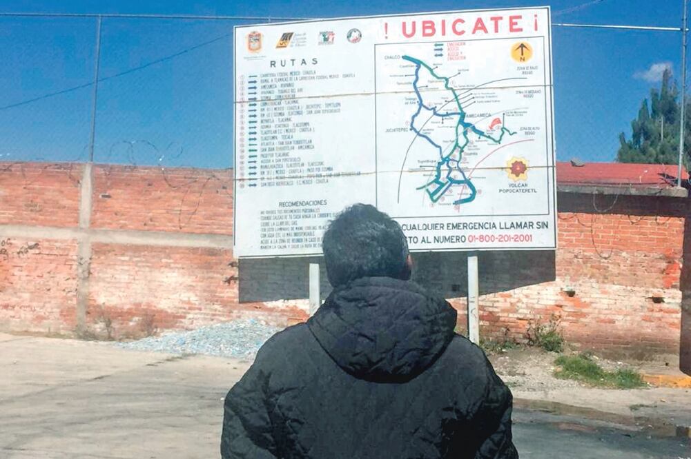 Los nuevos señalamientos contendrán toda la información para que los residentes y visitantes sepan cómo actuar ante alguna eventualidad. Foto: EMILIO FERNÁNDEZ. EL UNIVERSAL