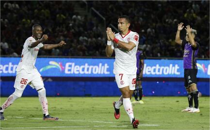 Toluca se salva de ser goleado y empata ante Mazatlán