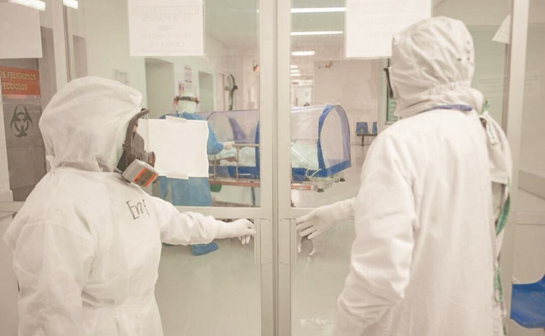 En el Hospital General José G. Parres, lo más tenso del ambiente es que, debido a la falta de personal, hay roces entre los médicos, pero al final del día hacen su mayor esfuerzo para que estén bien los pacientes. Foto: ESPECIAL