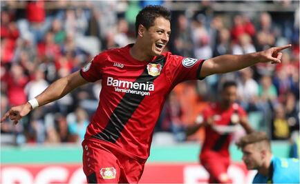 "Chicharito" regresa a los entrenamientos con el Bayer