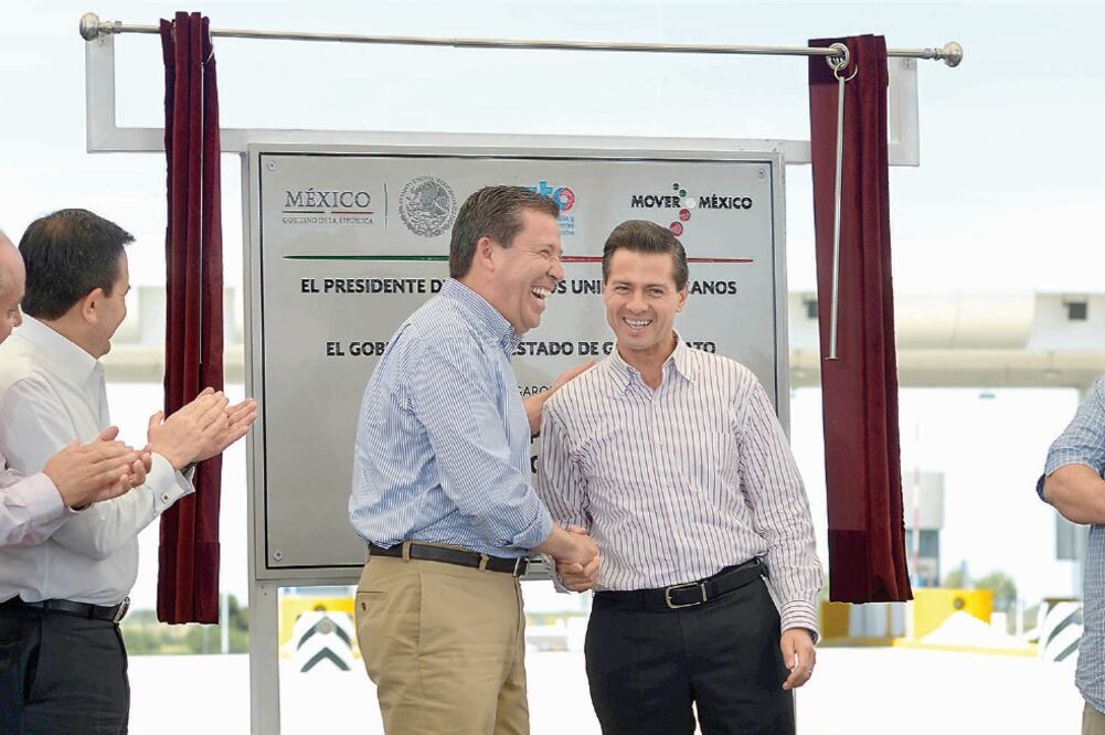 El presidente Peña Nieto explicó que pese a la actual volatilidad financiera internacional, las inversiones extranjeras sigue llegando al país, gracias a la confianza que México proyecta en el mundo (ESPECIAL)