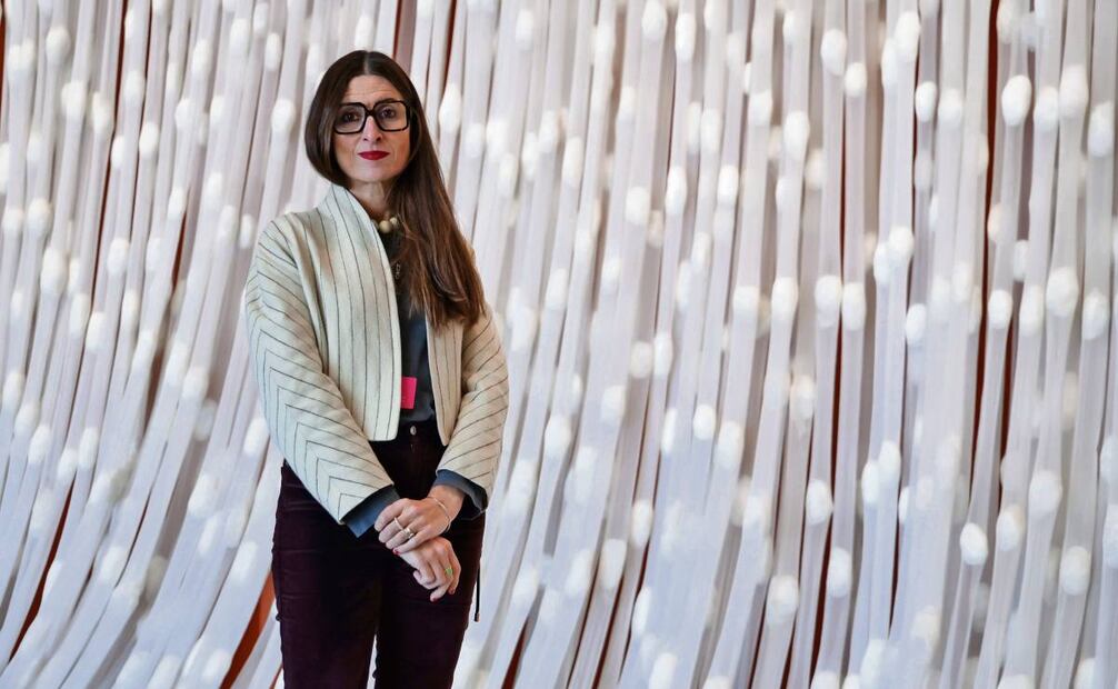 Imma Prieto, directora del Museu Tàpies y curadora de la exhibición. Foto: Fernanda Rojas / EL UNIVERSAL