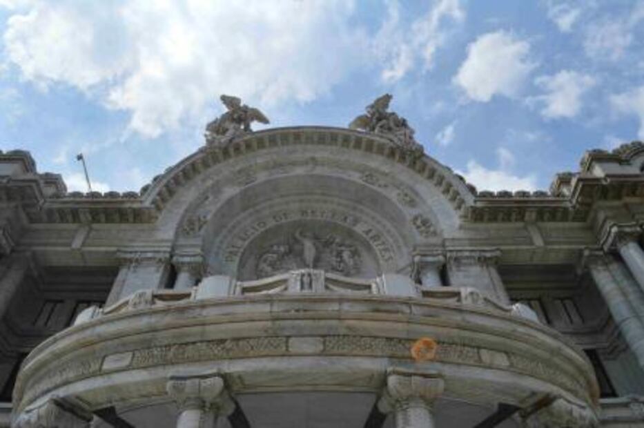 Un café en la azotea de Bellas Artes
