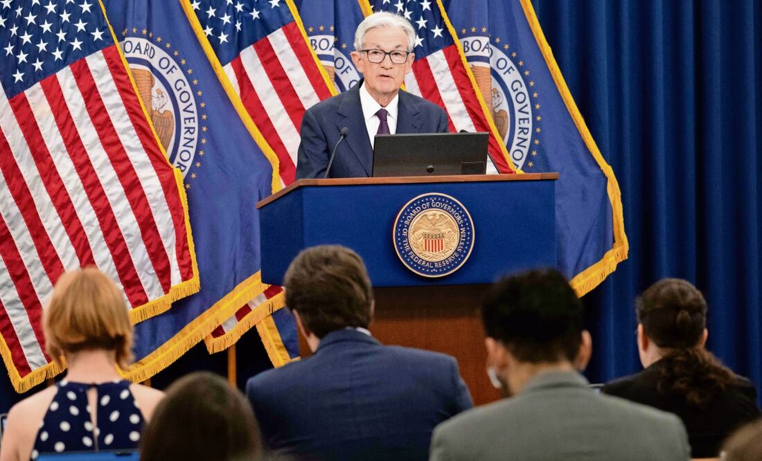 Jerome Powell, presidente de la Fed consideró que es “difícil saber con confianza cómo deberíamos reaccionar hasta que veamos realmente el impacto de los efectos” de la política arancelaria del gobierno de Trump. Foto: AFP/Archivo