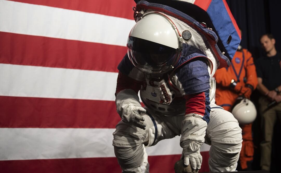 El traje xEMU de la NASA. Foto: AP