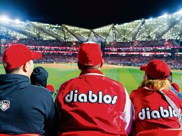 Los Diablos Rojos del México destrozan su récord de asistencia con más de medio siglo de vigencia; “este récord habla de la grandeza de la afición”