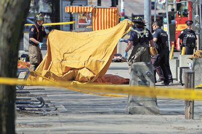 Atropello en Toronto causa 10 muertos  