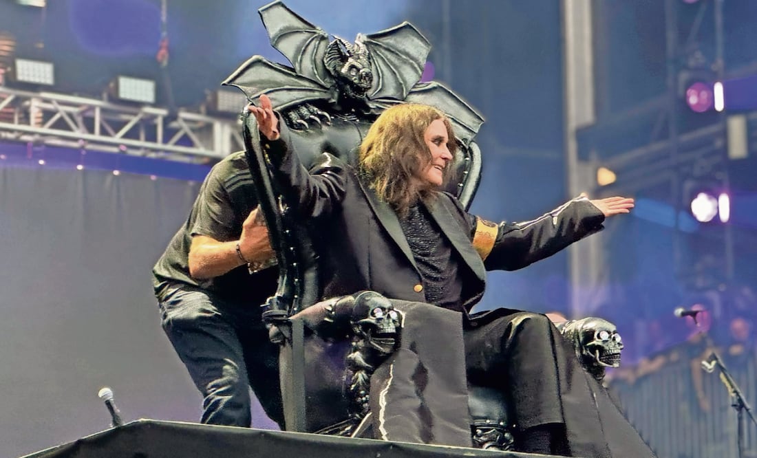 Ozzy asombró con su voz desde un trono tallado con imágenes sombrías. Foto: Cortesía @metalhead_shin y AFP